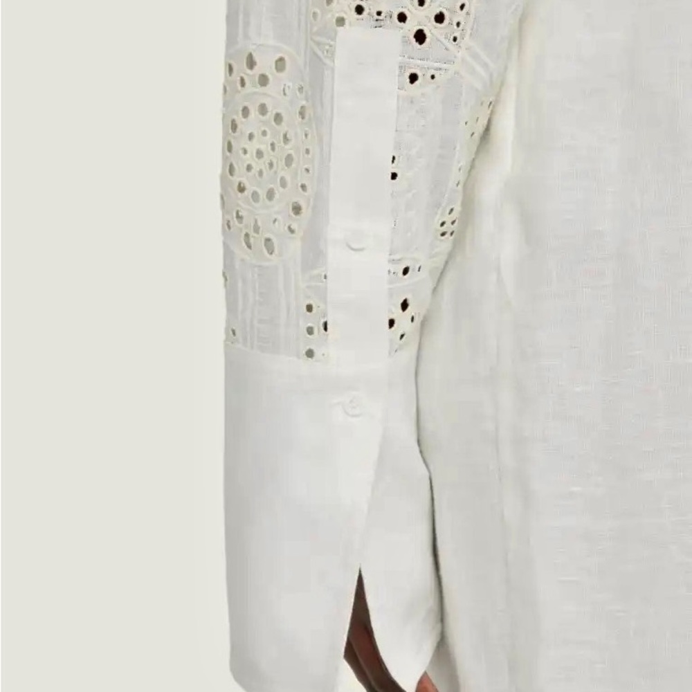 A.L.C. Sexy Ivory linen Mason front twist top w/eyelet sleeves. Size runs small! - Picture 5 of 16
